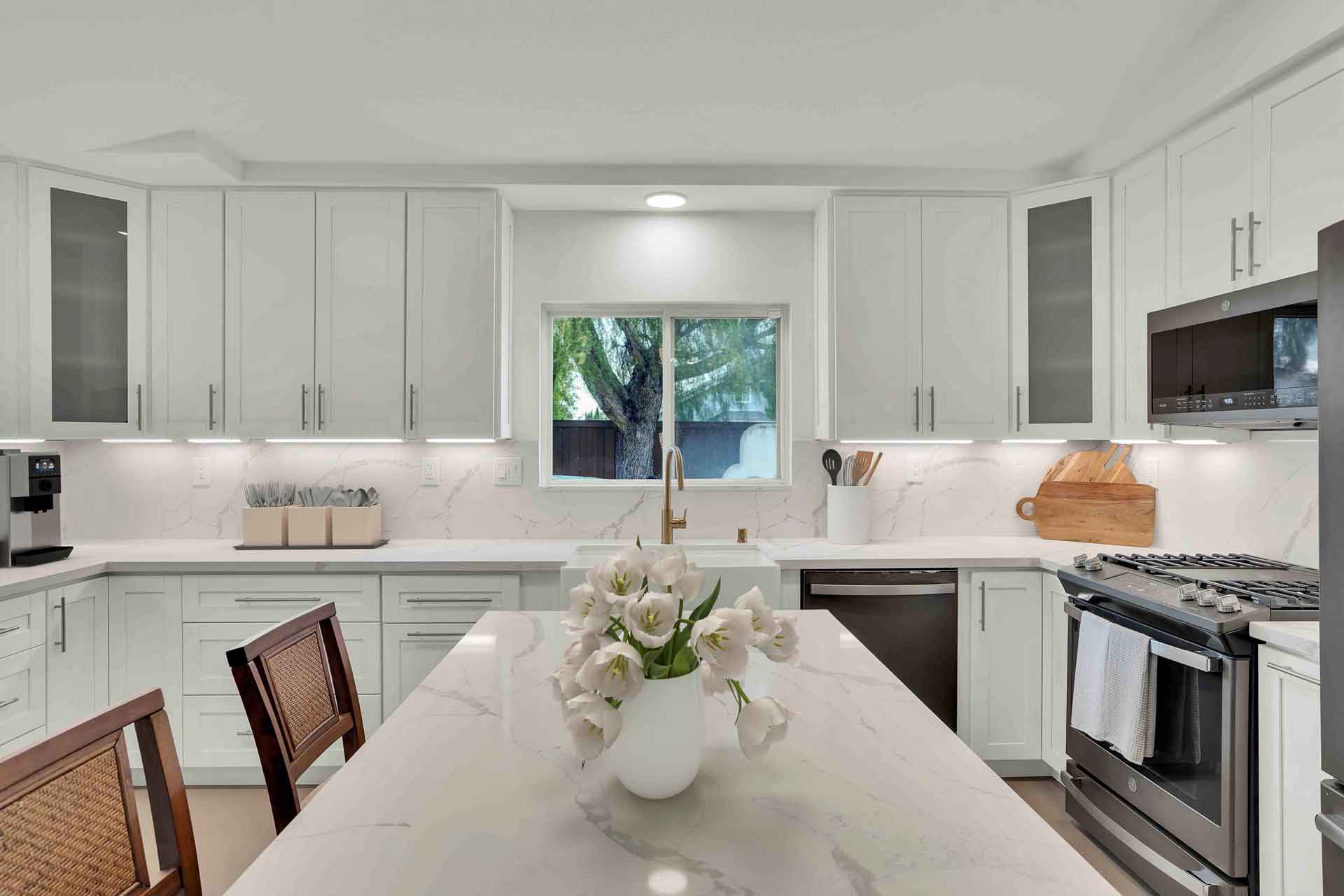 Kitchen remodeling in Santa Ana CA by USA Home Remodeling