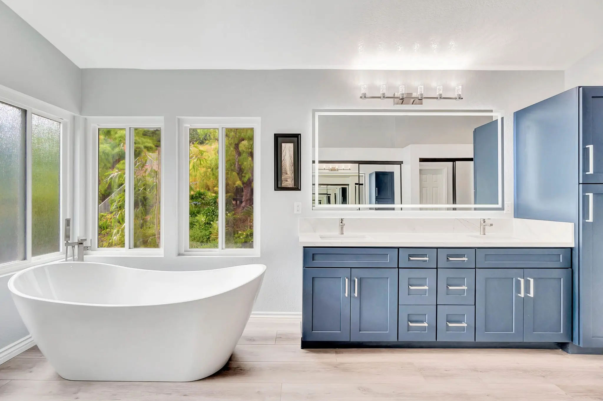 Bathroom remodeling services by USA Home Remodeling