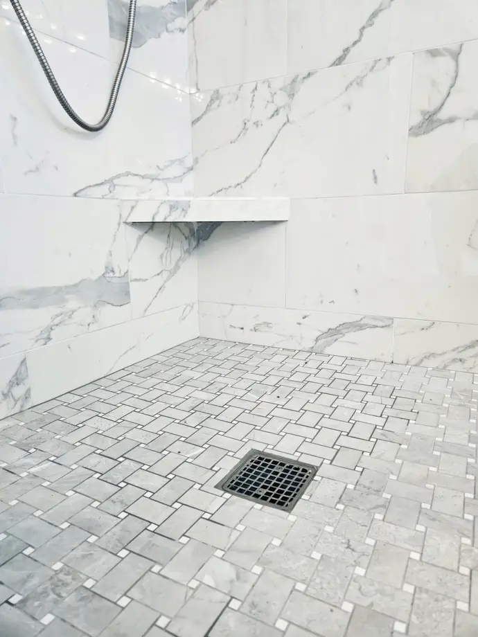 Ladera Ranch shower floor mosaic
